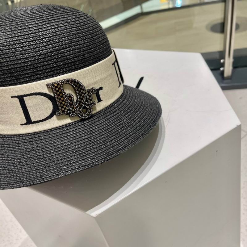 Dior top hat (1133)