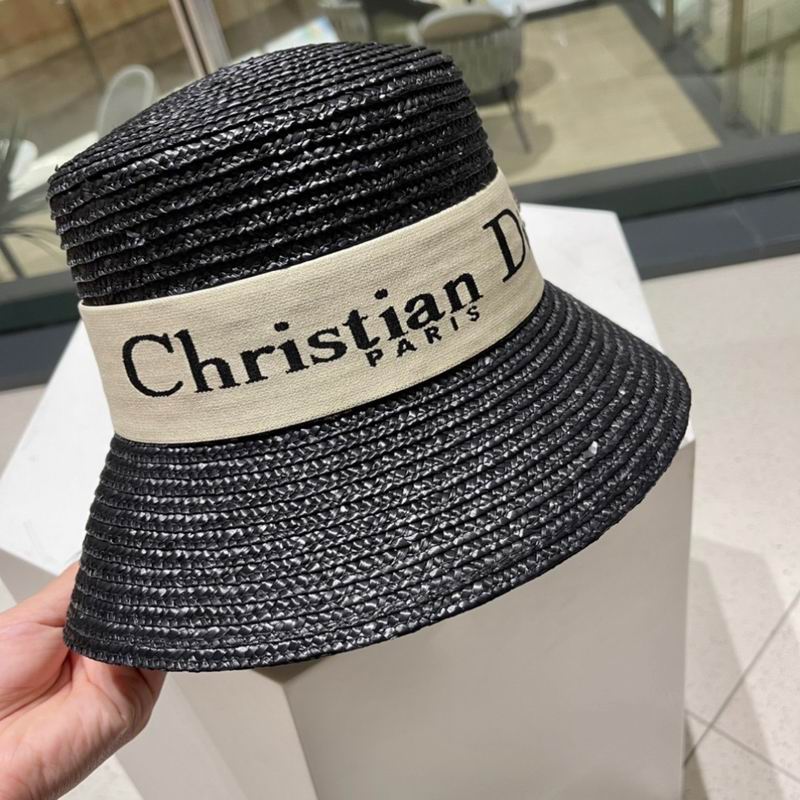 Dior top hat (230)