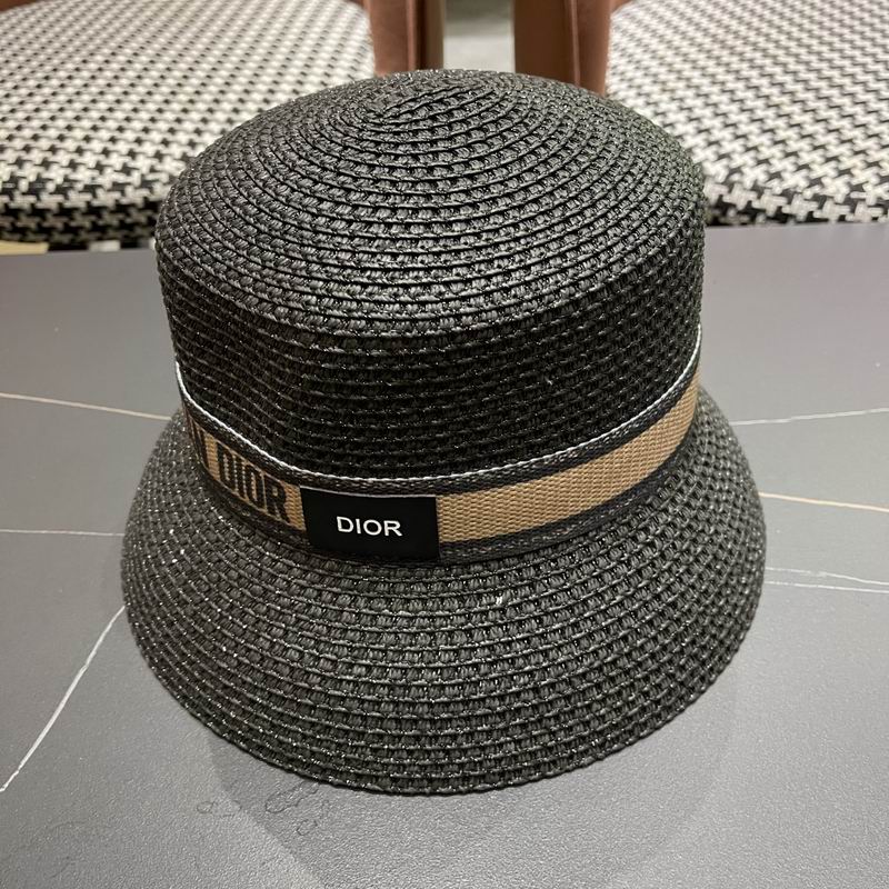 Dior top hat (358)