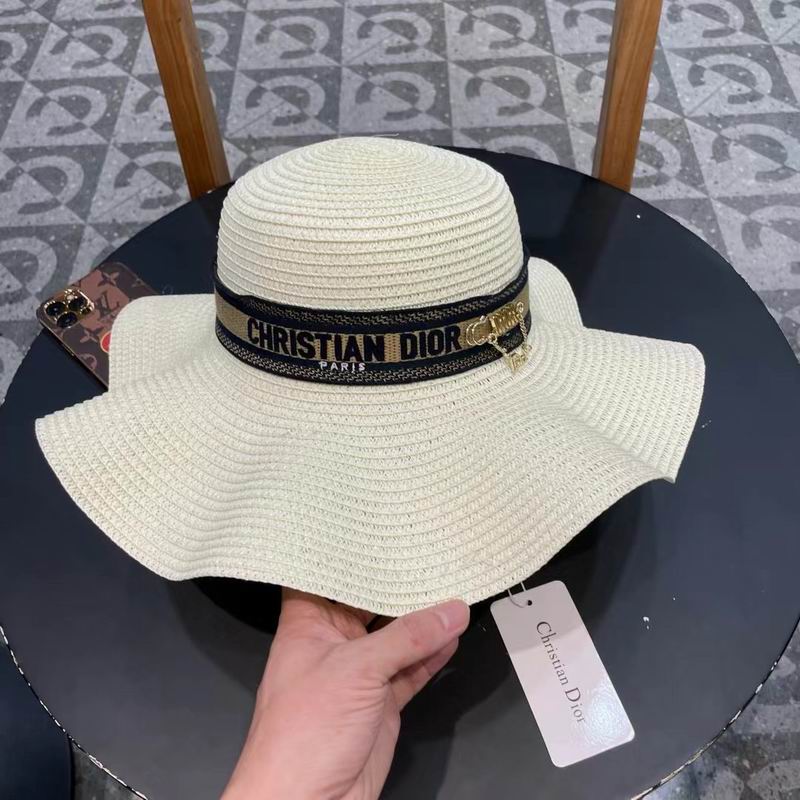 Dior top hat (388)