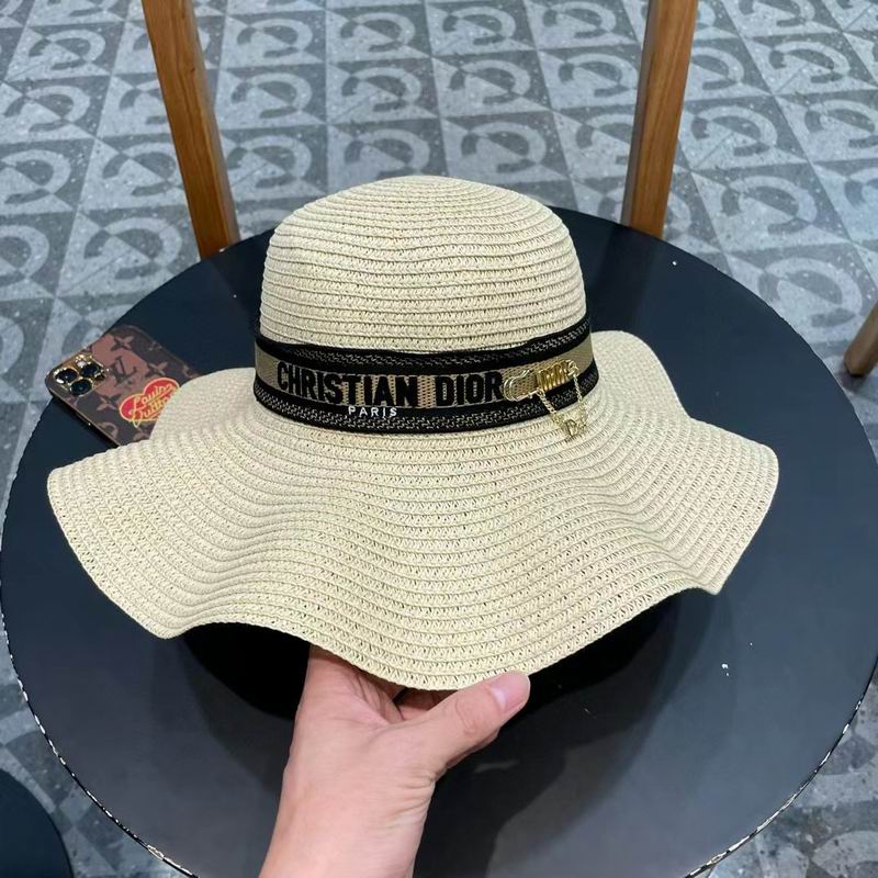 Dior top hat (397)