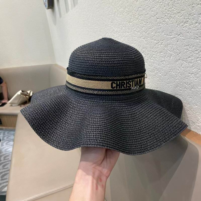 Dior top hat (399)