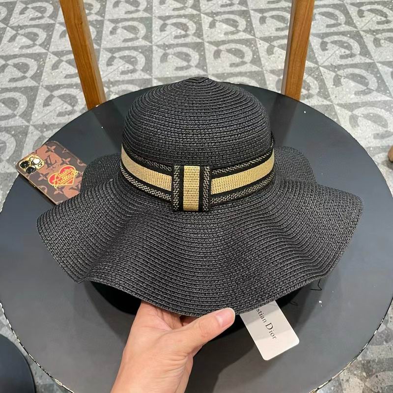 Dior top hat (404)