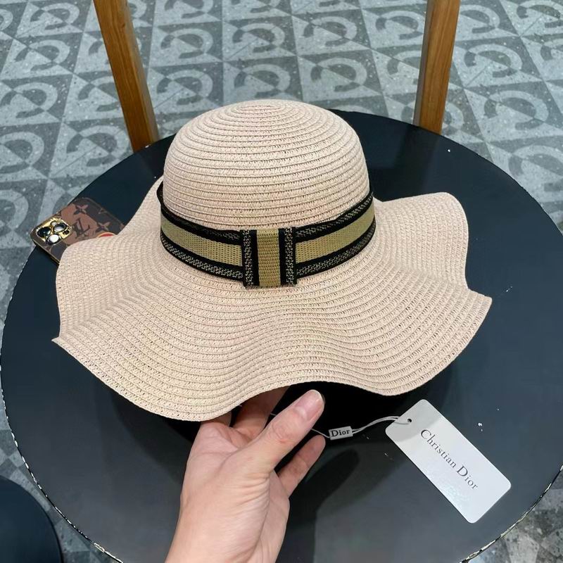 Dior top hat (422)