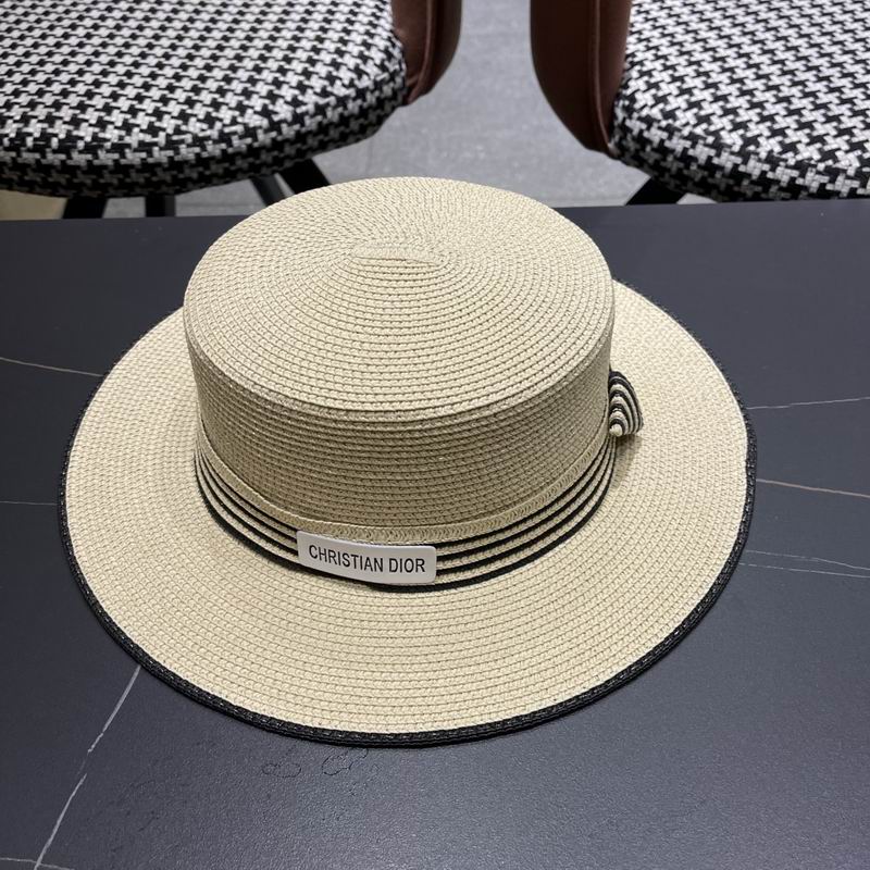 Dior top hat (519)