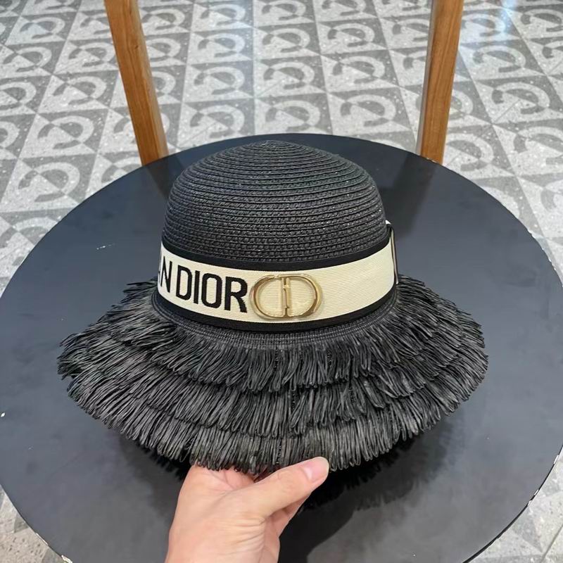 Dior top hat (54)