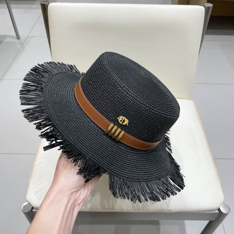 Dior top hat (558)
