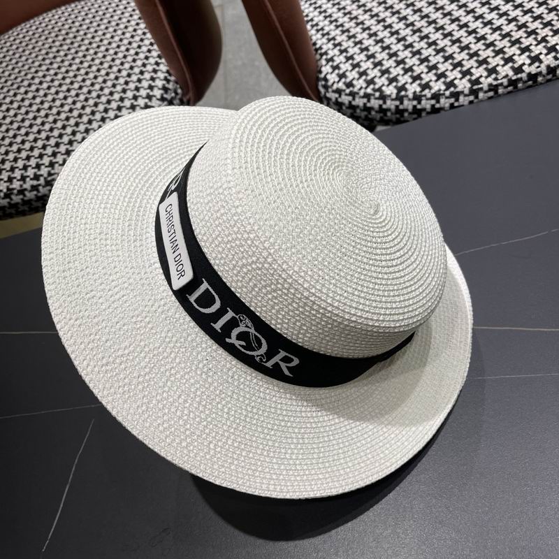 Dior top hat (567)