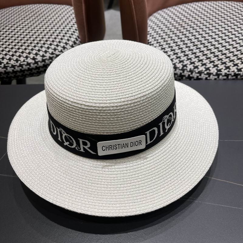 Dior top hat (575)