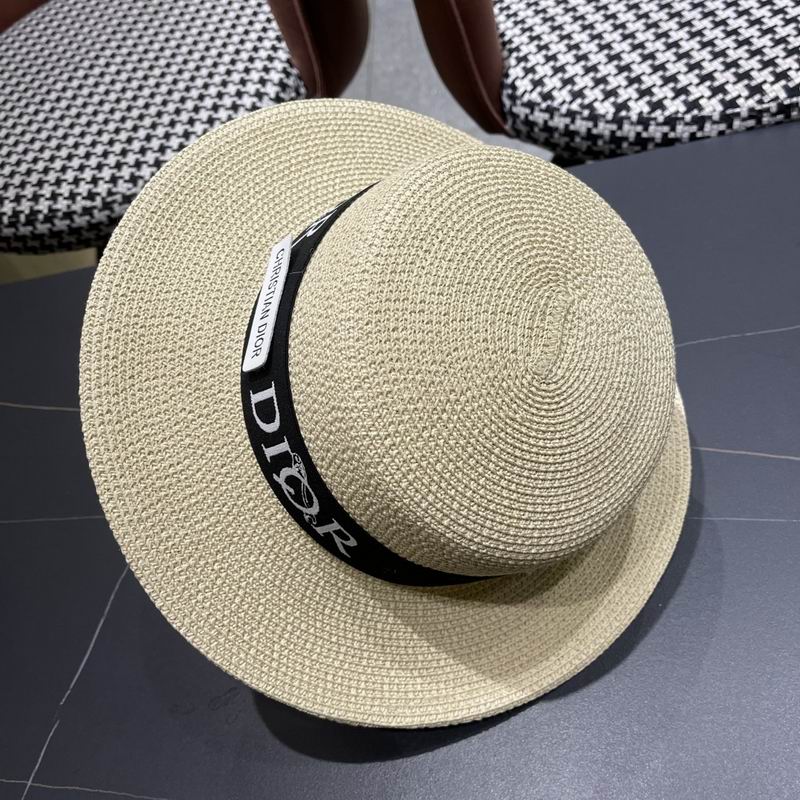 Dior top hat (588)