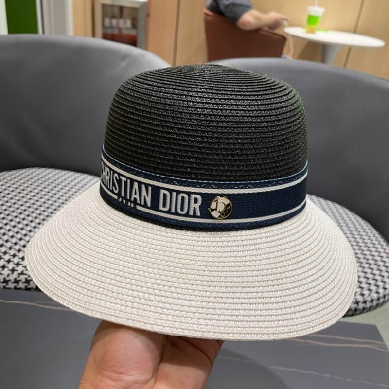 Dior top hat (610)