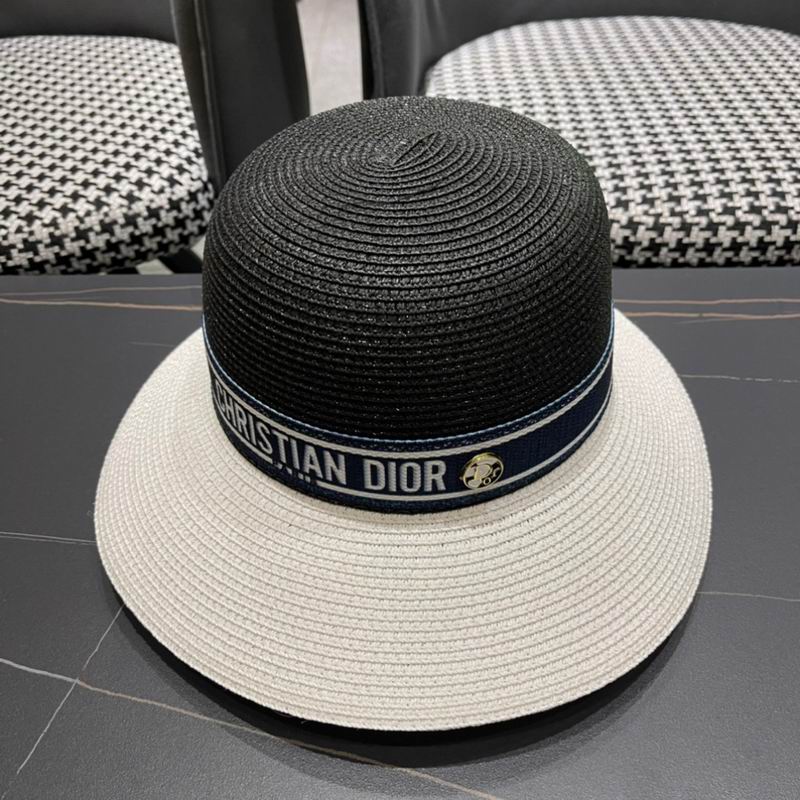 Dior top hat (616)