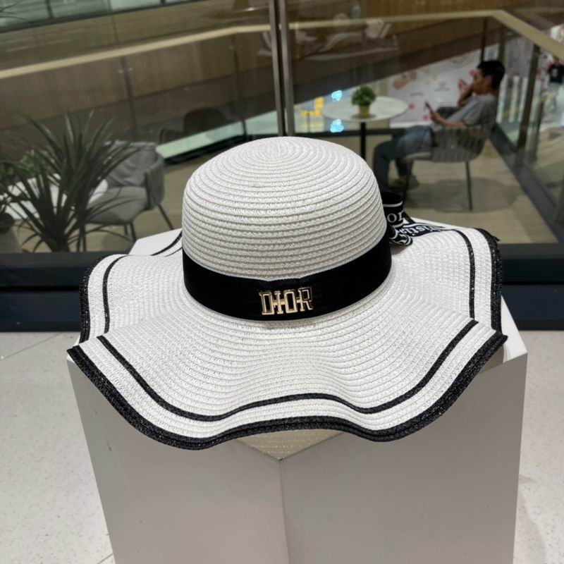 Dior top hat (682)