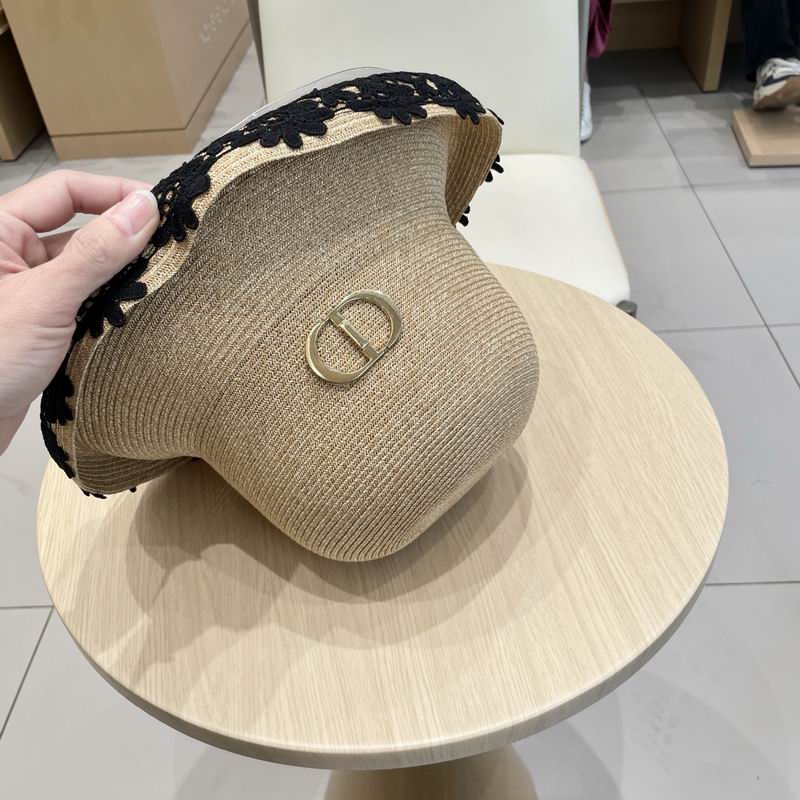 Dior top hat (688)