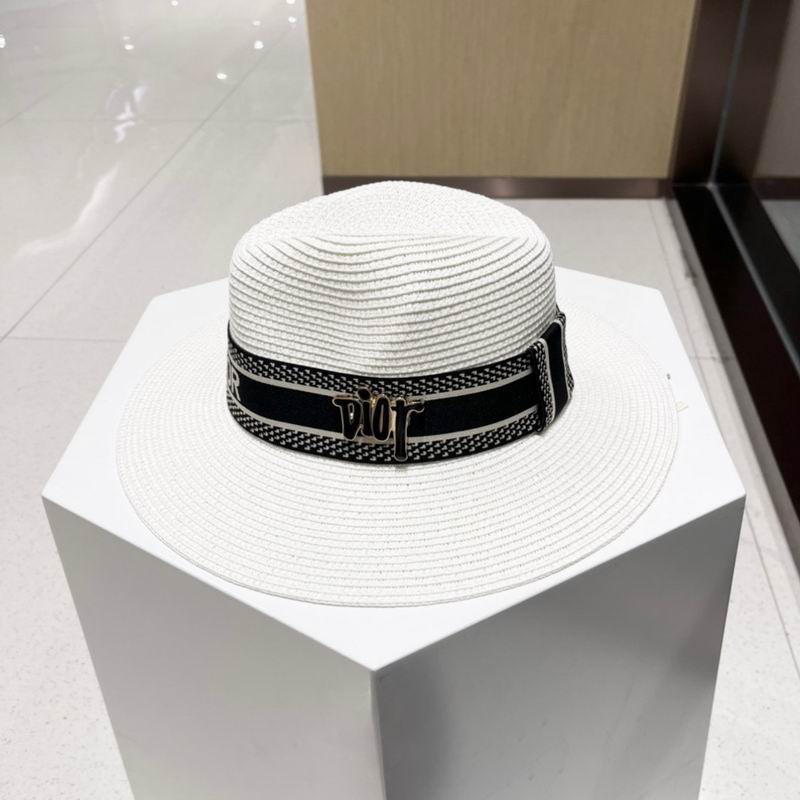 Dior top hat (710)