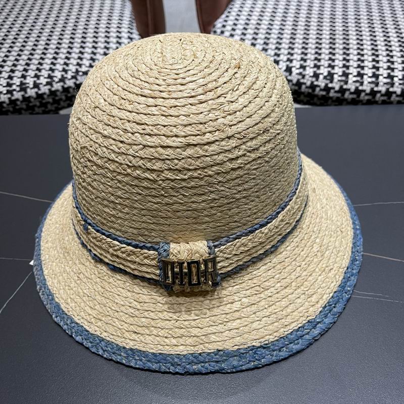 Dior top hat (777)
