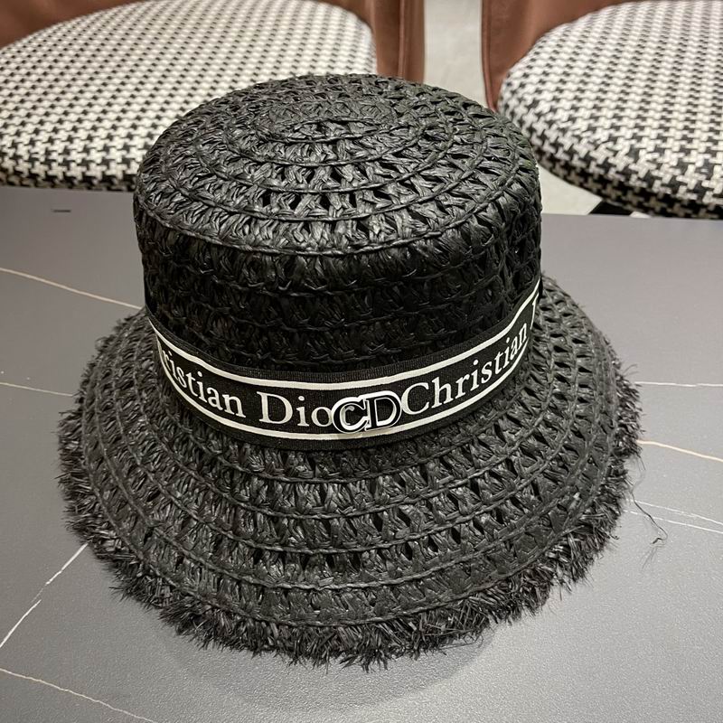 Dior top hat (791)
