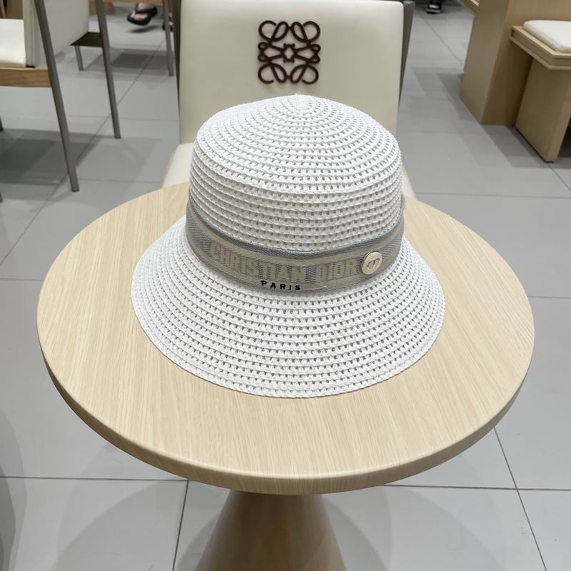 Dior top hat (830)