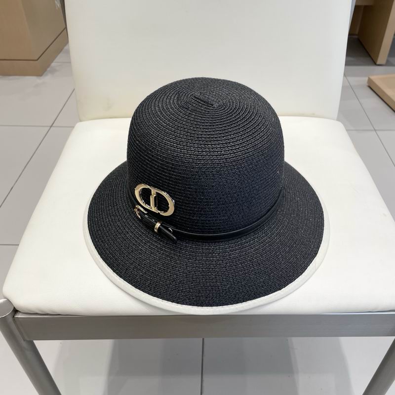 Dior top hat (912)