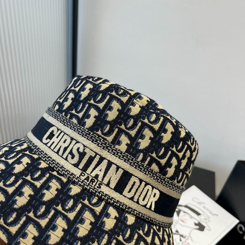 Dior top hat dx (45)