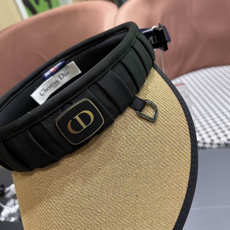 Dior visor (135)