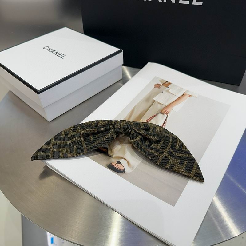 Fendi Hairpin hh (22)