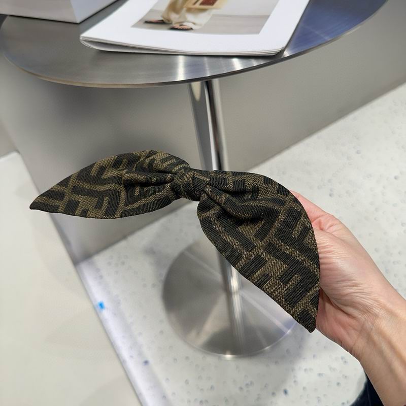 Fendi Hairpin hh (27)