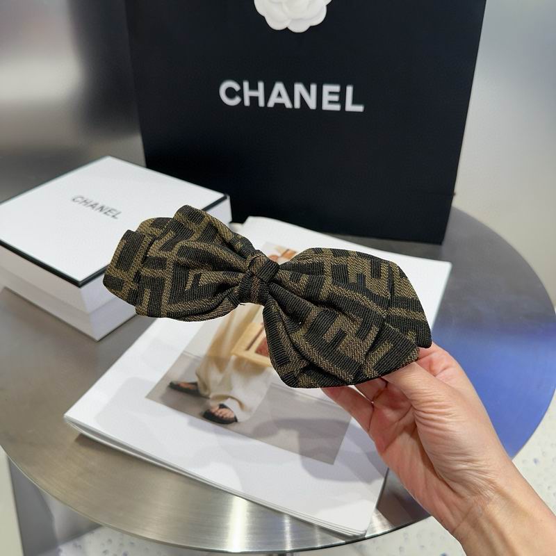 Fendi Hairpin hh (3)