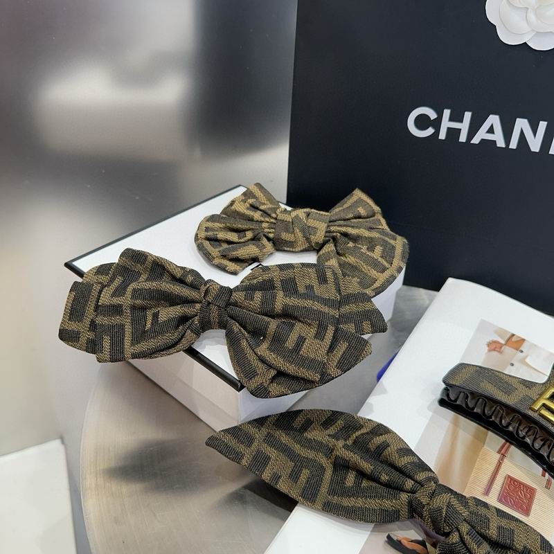 Fendi Hairpin hh (9)