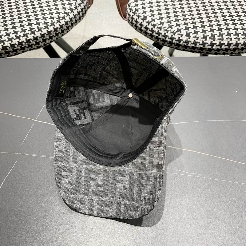 Fendi cap (3)