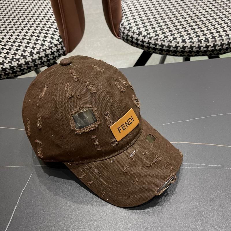 Fendi cap (80)