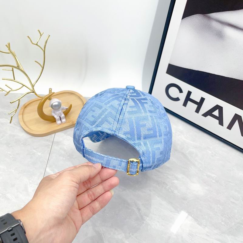 Fendi cap dx (3)