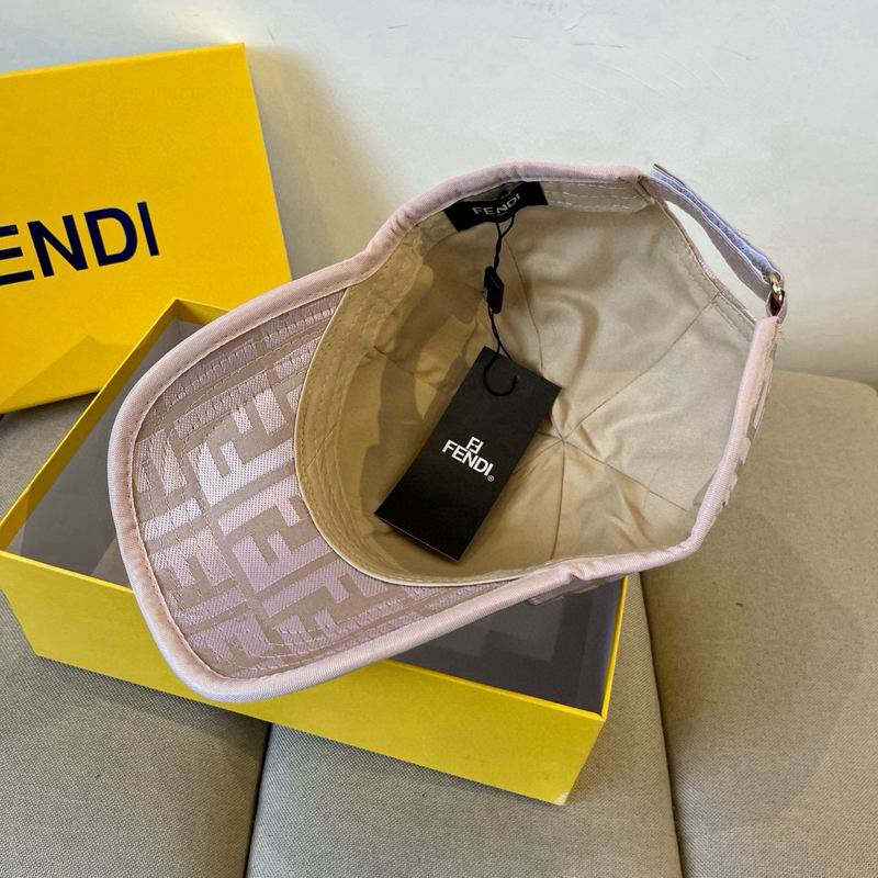 Fendi cap dx (30)