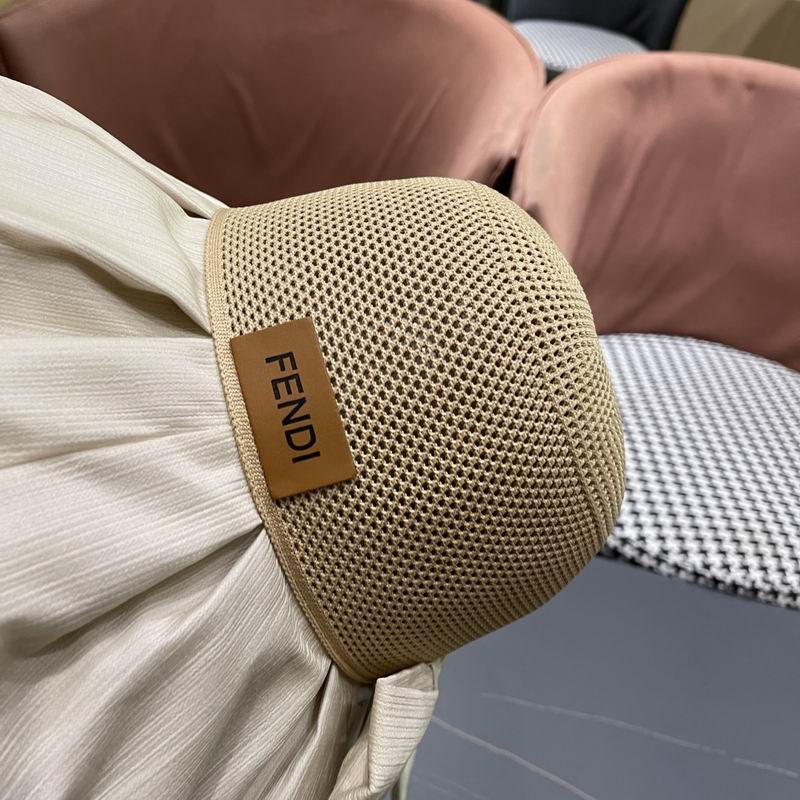 Fendi hat (55)