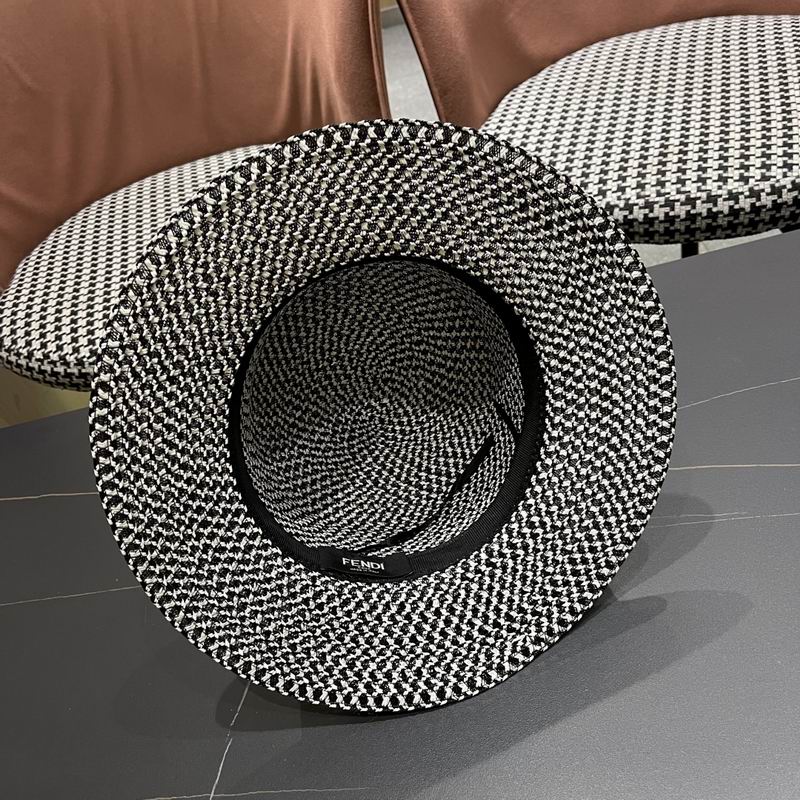Fendi top hat (1)
