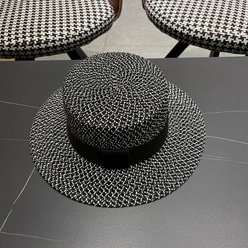 Fendi top hat (28)