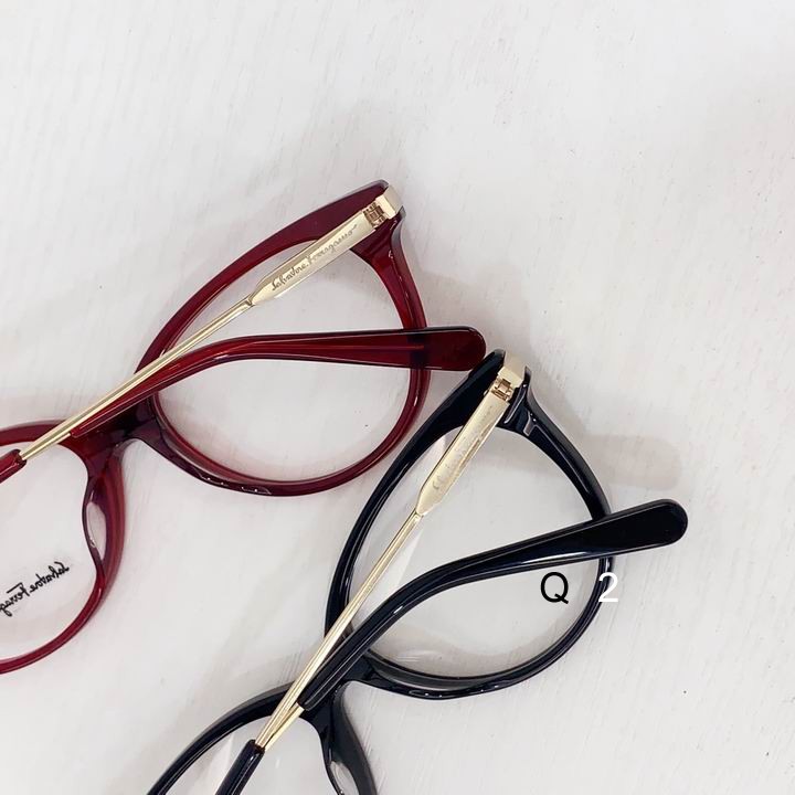 Ferragamo 1585 53 16-145 b07