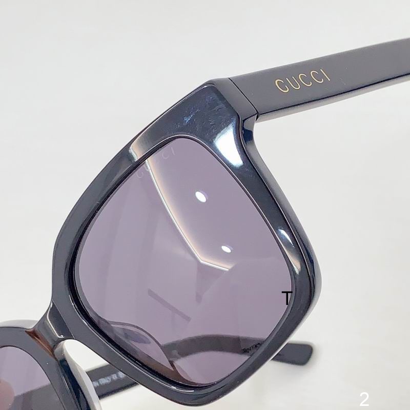 Gucci GG1582 53-21-140 b06
