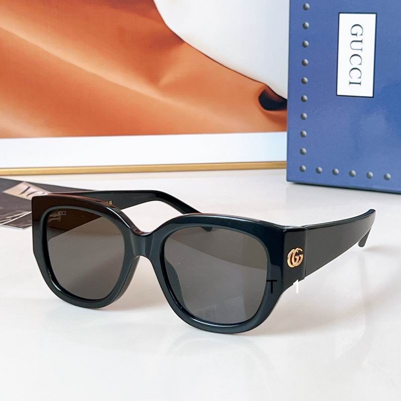 Gucci GG1599SA 52 17-145 a05