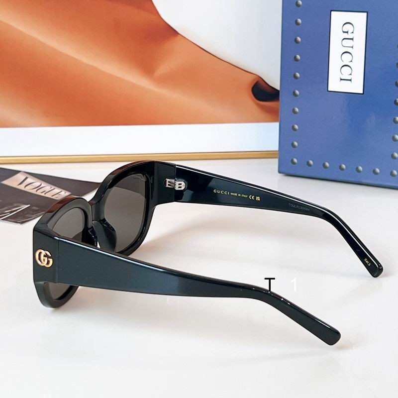 Gucci GG1599SA 52 17-145 a06