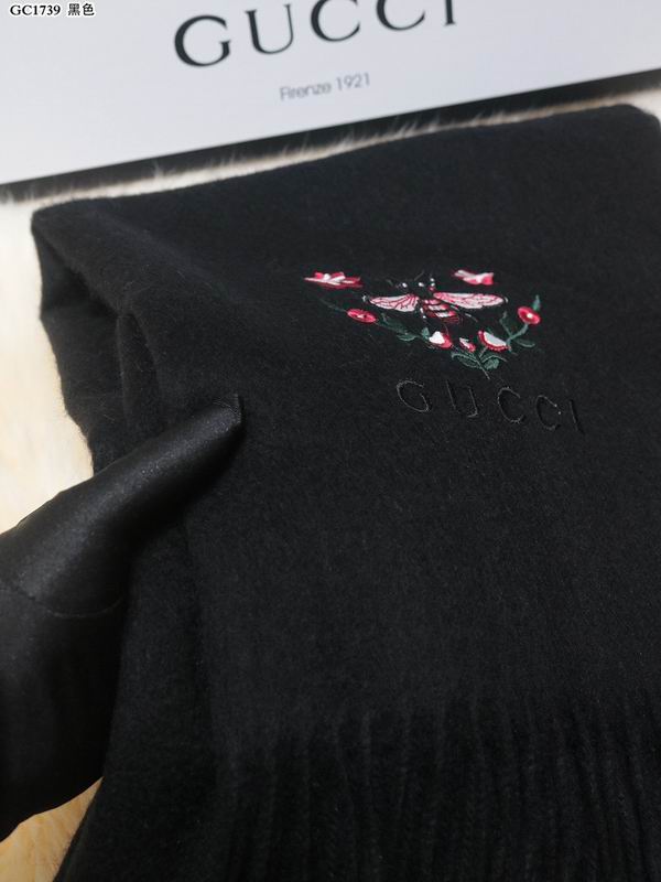 Gucci Scarf 70X200cm E20 (30)