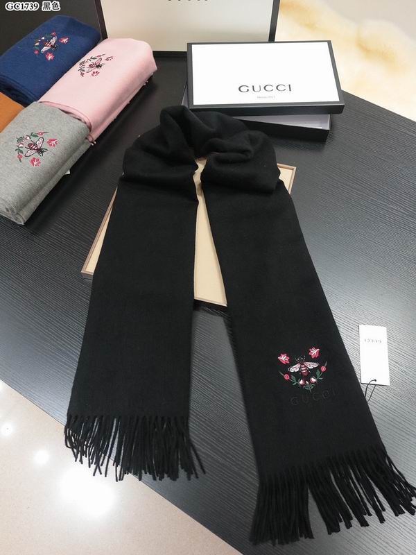 Gucci Scarf 70X200cm E20 (33)