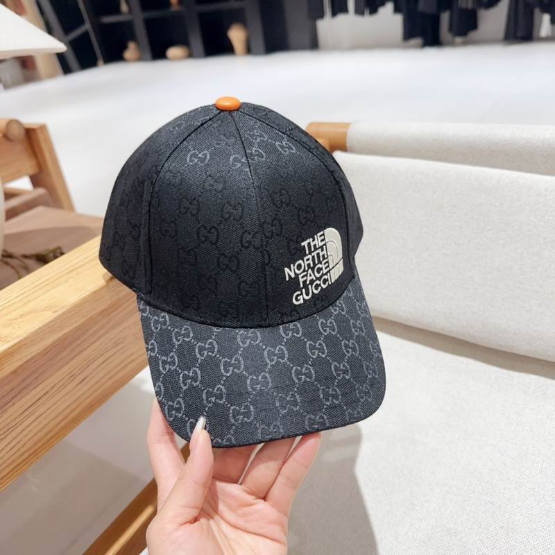 Gucci X The North Face Cap  (11)