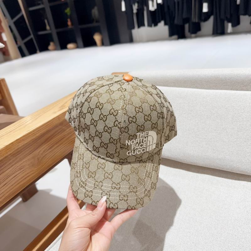 Gucci X The North Face Cap  (3)