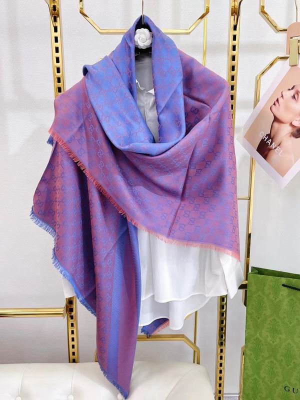 Gucci scarf 140X140cm E02 (41)