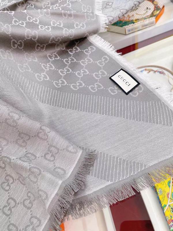 Gucci scarf 140X140cm E02 (47)