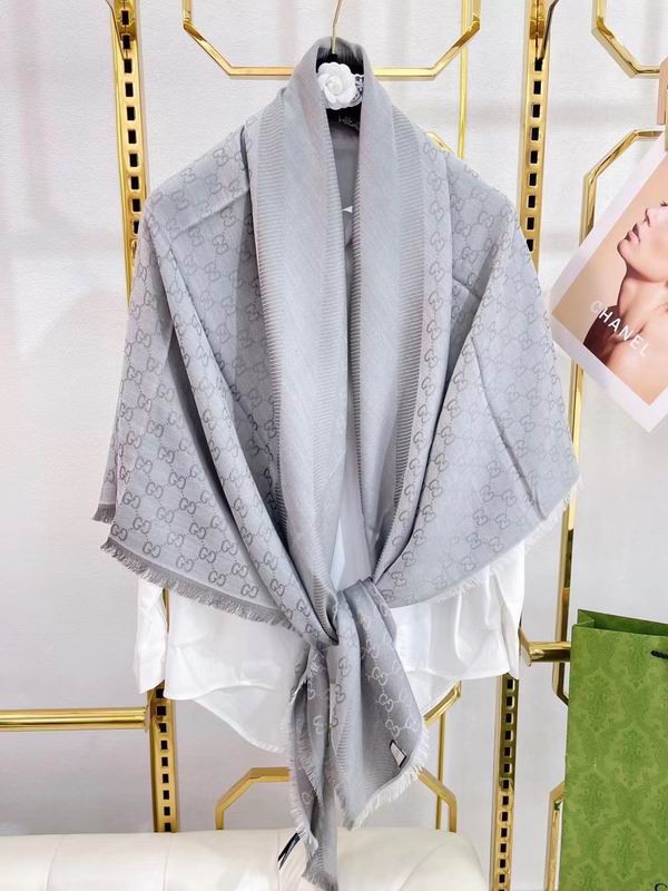 Gucci scarf 140X140cm E02 (50)