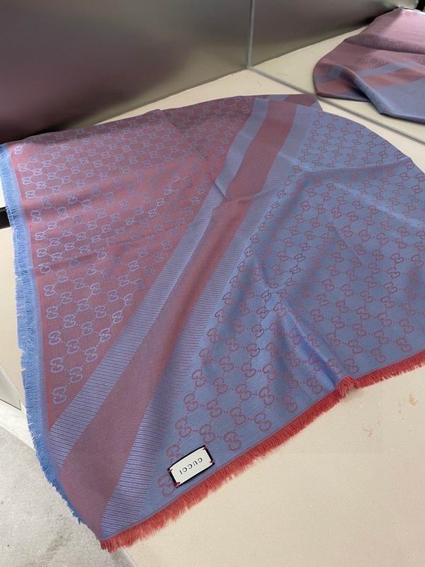 Gucci silk scarf 140X140cm E01 (39)