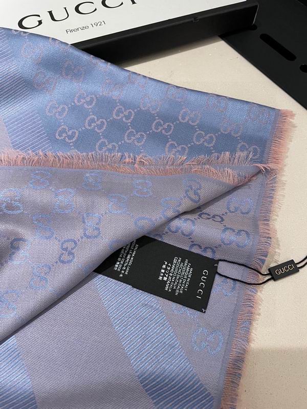 Gucci silk scarf 140X140cm E01 (57)
