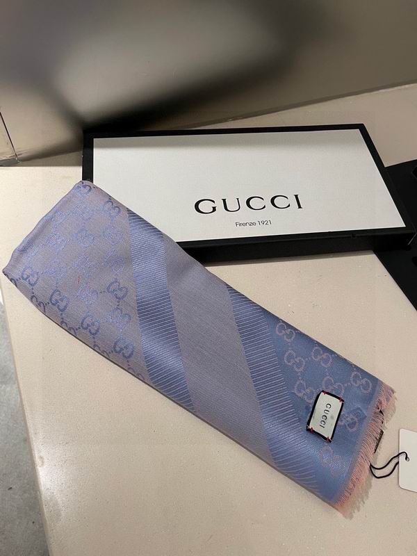 Gucci silk scarf 140X140cm E01 (59)